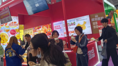 对孩子的身心健康形成了极大影响